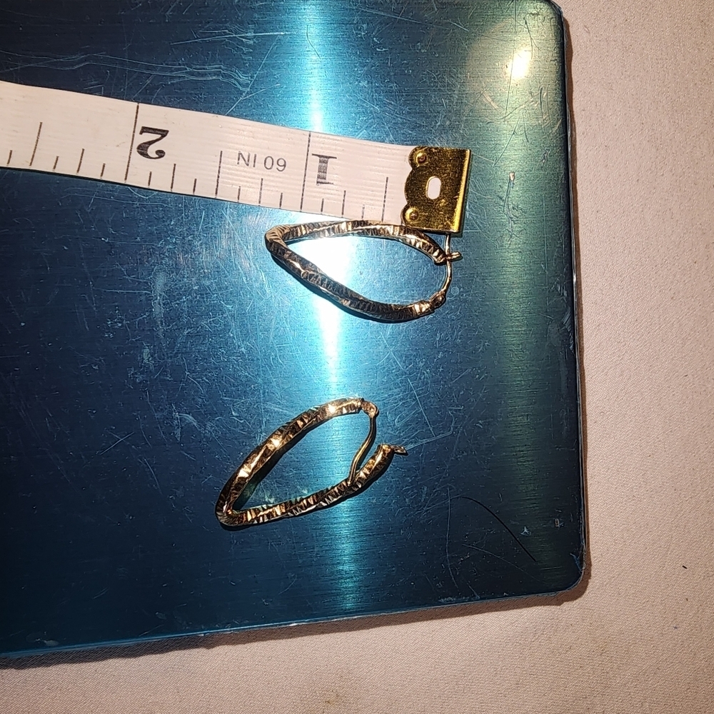14k Gold Italian twist earrings